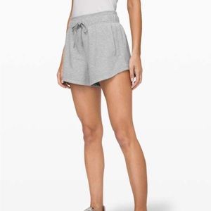 Lululemon Inner Glow High-Rise Short 3” Modal, Size 6